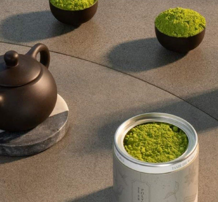 Matcha ceremonial Infinitea con tetera de arcilla